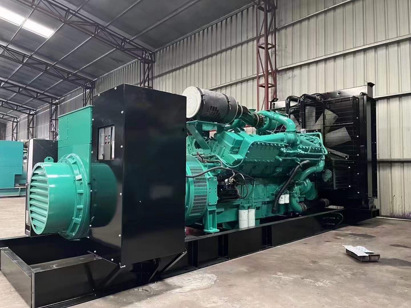 长顺如何降低 800kW 柴油发电机输出电流的波动？